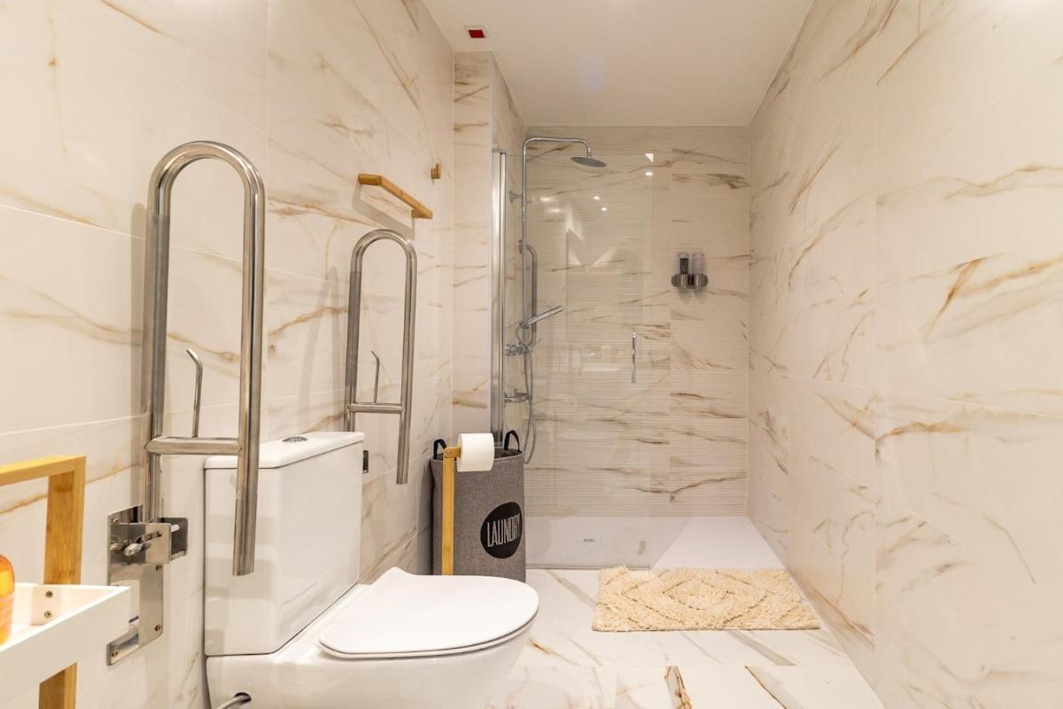 Che Loft! Artes Y Ciencias Appartement *